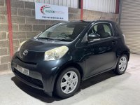 TOYOTA IQ