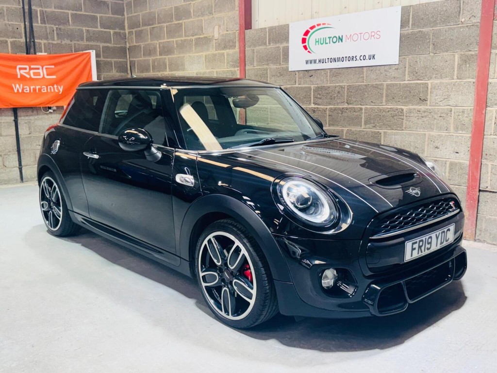 2019 MINI HATCH
